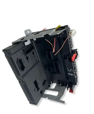 Mercedes-Benz S W221 Fuse module A2215406450 A2215451401
