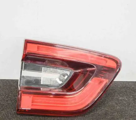 Renault Kadjar Tailgate rear/tail lights 265550151R 90061332