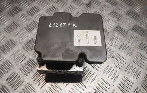 Mercedes-Benz E W212 ABS Pump 2124310848 A2124310848