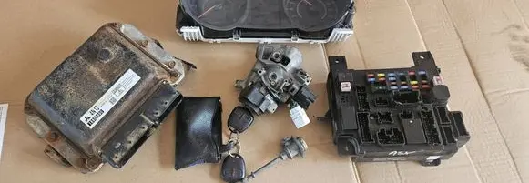 Mitsubishi ASX Engine ECU kit and lock set 1860B890 2757001822 8637A644