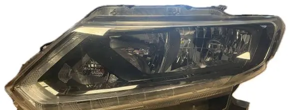 Nissan X-Trail T32 Headlight/headlamp