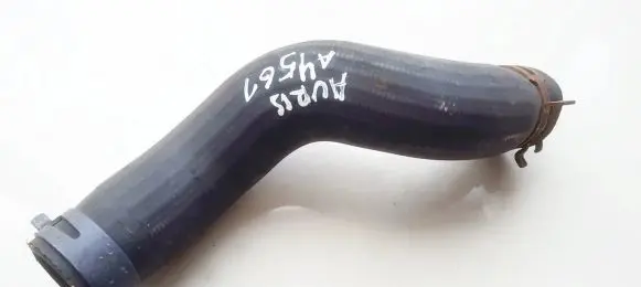 Toyota Auris 150 Engine coolant pipe/hose