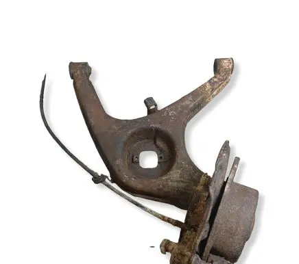 Mercedes-Benz W123 Rear wheel hub spindle/knuckle 