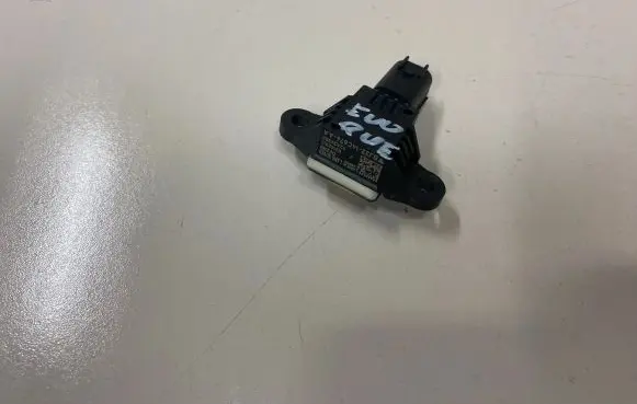 Land Rover Range Rover Evoque L538 Airbag deployment crash/impact sensor BJ3214C676AA 02162012 72A345B0