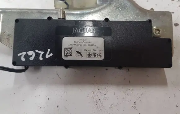 Jaguar S-Type Aerial antenna amplifier 12920000 2R8318C847AC