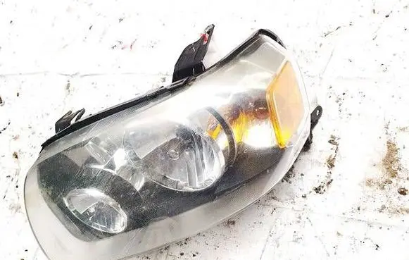 Ford Escape Headlight/headlamp 5l8x13c200af 5l8x-13c200-af