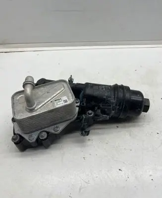 BMW X1 U11 Oil filter mounting bracket 72550589P C0038335 7952796