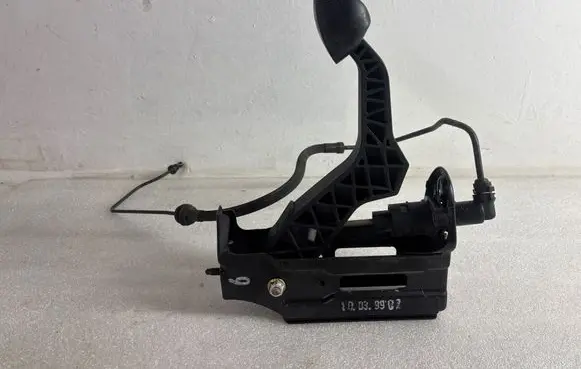 Audi A3 S3 8L Clutch pedal 1J1721321C 1J1721388