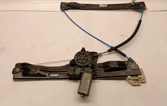 Mini Clubman F54 Front door electric window regulator 7344129