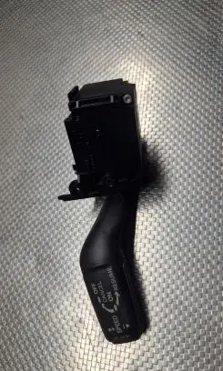 Audi A4 S4 B7 8E 8H Cruise control stalk 4E0953521