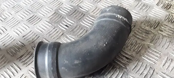 Renault Laguna III Air intake duct part 8200724087