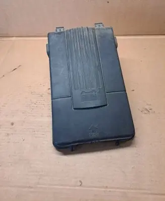 Volkswagen PASSAT B6 Battery box tray cover/lid 1K0915443C