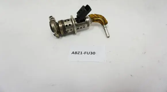Peugeot 5008 AdBlue injector 9802763880