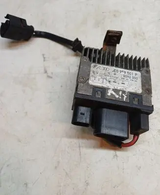 Coolant fan relay