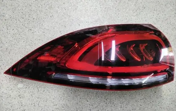 Mercedes-Benz GLE W167 Rear/tail lights A1679063104