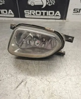 Mercedes-Benz E W211 Front fog light A2118200556 1NB00827501