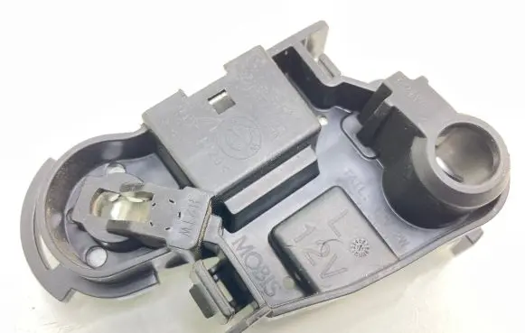 BMW 3 F30 F35 F31 12 V Socket (rear) 