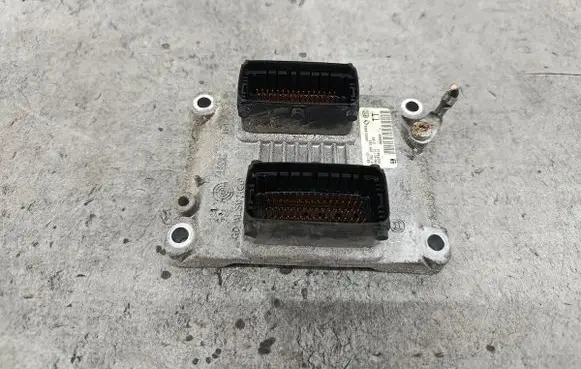 Opel Meriva A Engine control unit/module ECU 553536130261208255