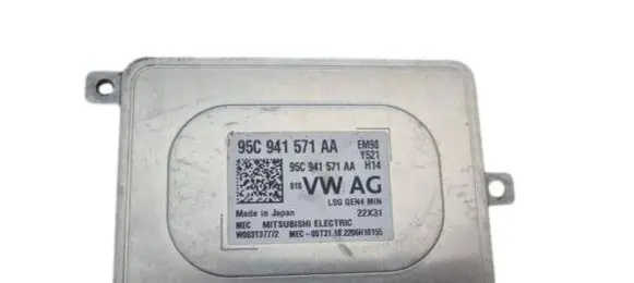 Skoda Superb B8 (3V) Xenon control unit/module 95C941571AA 8E6941571AA
