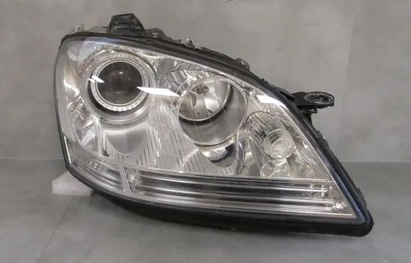Mercedes-Benz ML W164 Headlight/headlamp