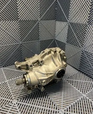 Land Rover Range Rover Sport L461 Front differential M8E23017DB