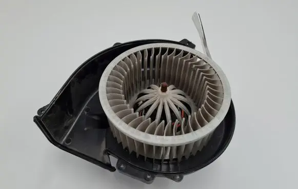 Seat Ibiza IV (6J,6P) Heater fan/blower 6R1819015