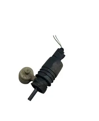 Volkswagen Golf V Windscreen/windshield washer pump PA6GBGF30