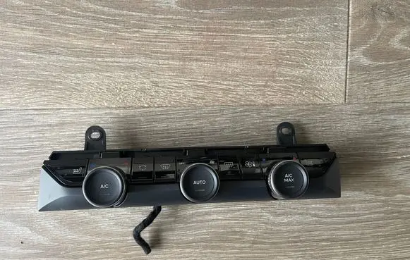 Citroen C4 II Interior fan control switch 9844375580