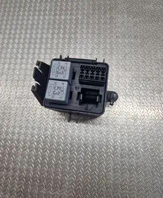 Volkswagen Golf IV Fuse box set 1J0941389B