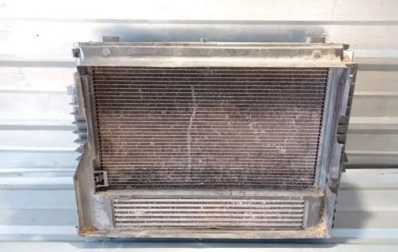 BMW 5 E60 E61 Radiator set 77260104 7795878 7805603