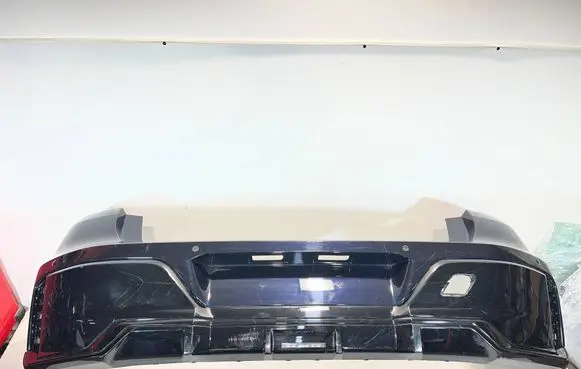 BMW 7 G70 Rear bumper 8081542