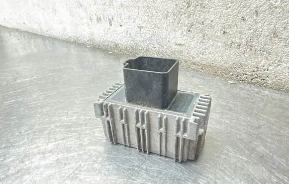Opel Corsa C Glow plug pre-heat relay 09132691 51299008