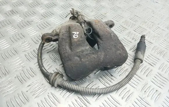Peugeot 807 Front brake caliper