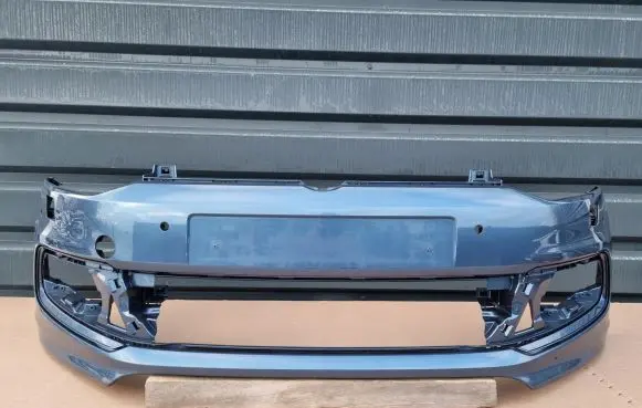 Volkswagen Polo V 6R Front bumper 6R0807221