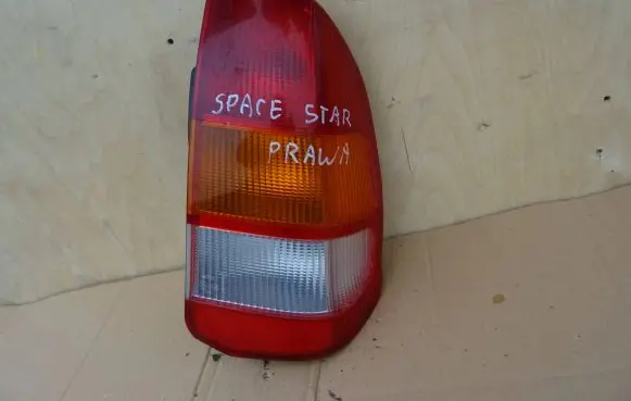 Mitsubishi Space Star Rear/tail lights
