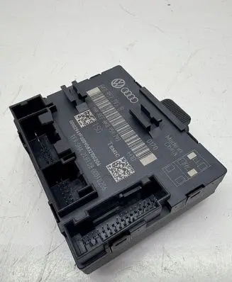 Audi A4 S4 B8 8K Door control unit/module 8K0959793B 8K0959793