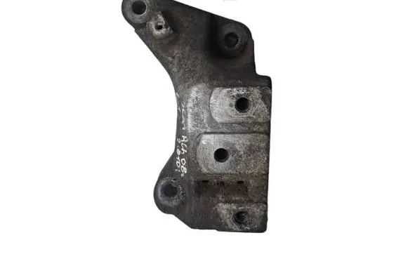Seat Alhambra (Mk1) Engine mounting bracket 7M3399135A