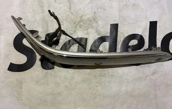 Mercedes-Benz S W220 Front bumper splitter molding 475302