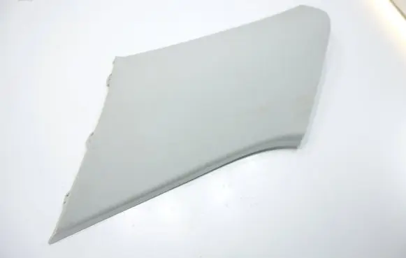(D)pillar trim (top)