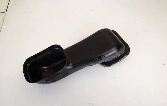 Volvo V60 Air intake hose/pipe 8648728
