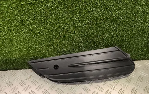 Renault Espace V (RFC) Front fog light trim/grill 622576315R