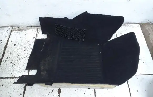 Mercedes-Benz E W212 Front floor carpet liner A2126803440