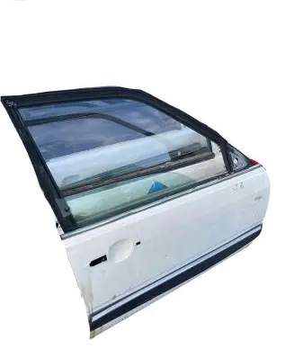 Audi 200 Front door