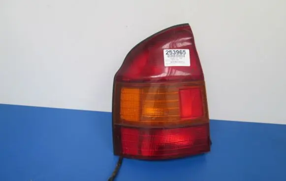 Mazda 323 Rear/tail lights