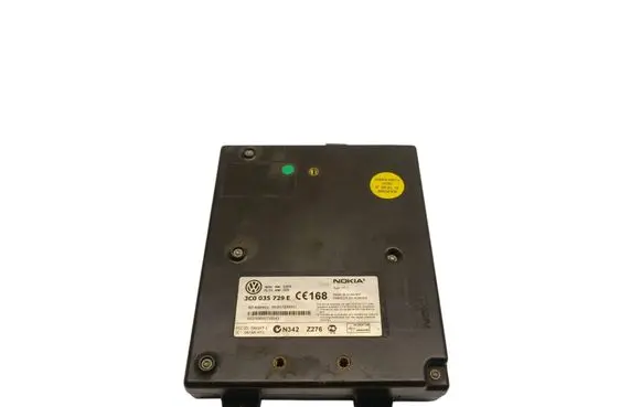Volkswagen PASSAT B6 Phone control unit/module 3C0035729E 001017E8A951 052759093758543