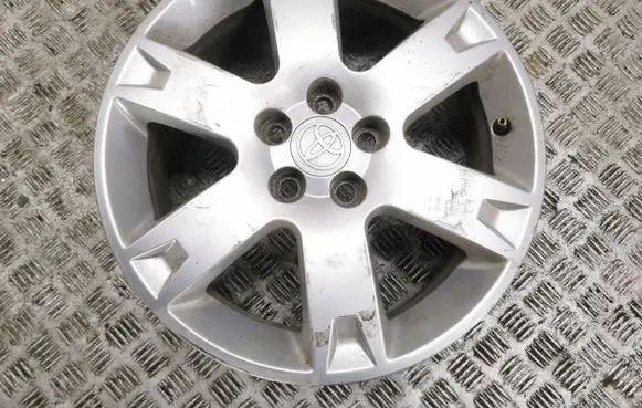 R16 alloy rim