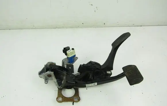 Volvo XC60 Pedal assembly 31302094