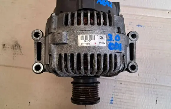 Mercedes-Benz CLK A209 C209 Generator/alternator TG17C030