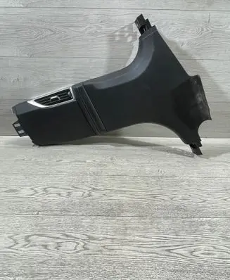 BMW 7 G11 G12 (B) pillar trim (bottom) 7401188 09496001 16828110