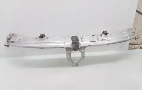 Mercedes-Benz E W210 Top upper radiator support slam panel